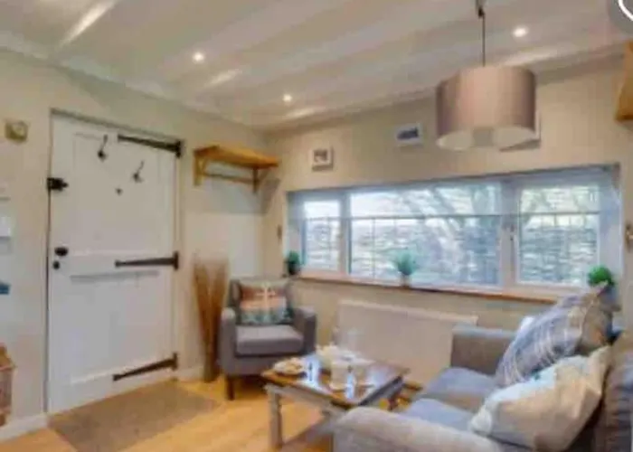 The Cabin At Bragdy